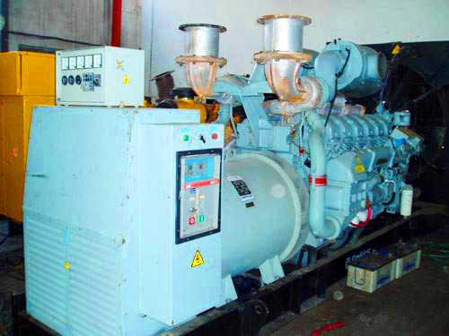 江北租賃370kw發(fā)電機(jī)價(jià)位、連桿的作用是連接活塞和曲軸