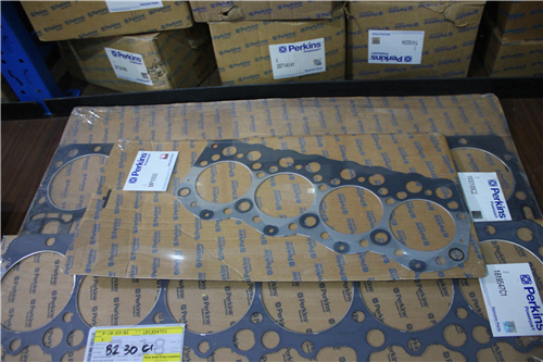 特雷克斯吉尼登高作業車1104D-44T珀金斯Perkins發動機維修保養配件