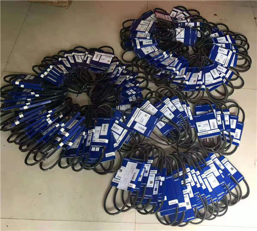 珀金斯1106d發(fā)動機(jī)皮帶