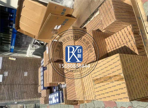 特雷克斯TLB820裝載機珀金斯發動機，這些保養維修干貨你必須知道！