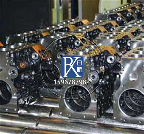 珀金斯404D - 22T發動機缸體帶增壓器：工業動力的核心擔當