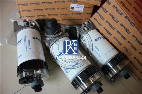 珀金斯柴油發動機燃油濾清器更換全攻略：讓發動機重煥生機